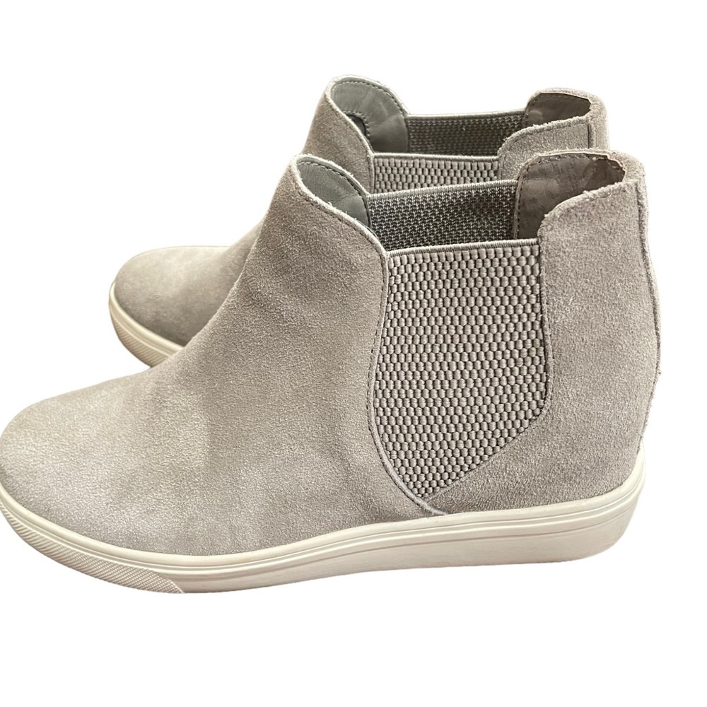 Steve Madden Suede Booties Gray Women’s 6.5
